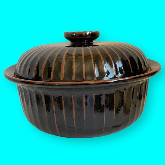 VTG Takahashi Oven Proof Covered Casserole Dish San Francisco - Picture 1 of 8